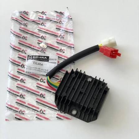 REGULADOR VOLTAJE TRIFASICO SMASH 5 CABLES ORIGINAL NRO369
